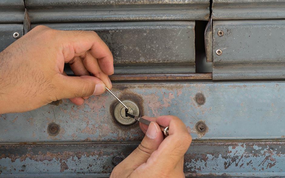 serrure porte intérieur Le Pecq