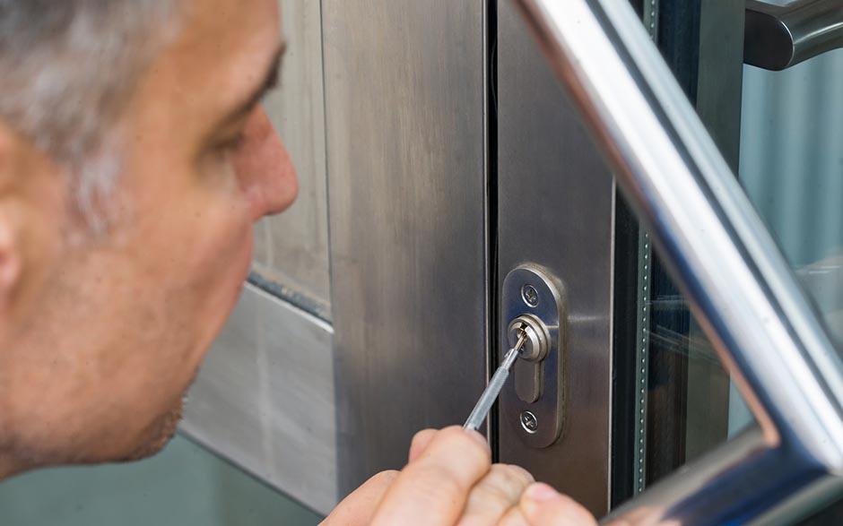 serrure porte intérieur Le Pecq